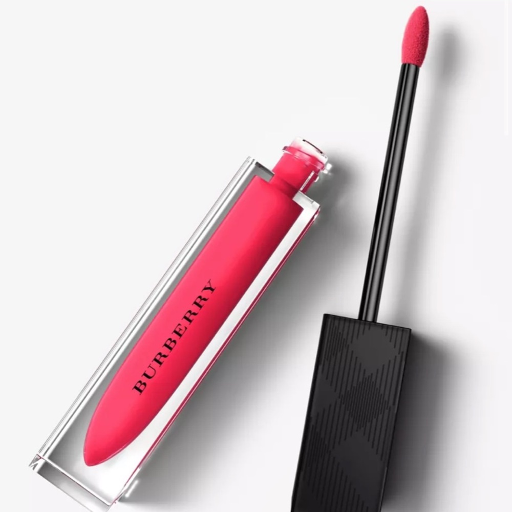 Burberry Kisses Lip Lacquer- Magenta No. 33